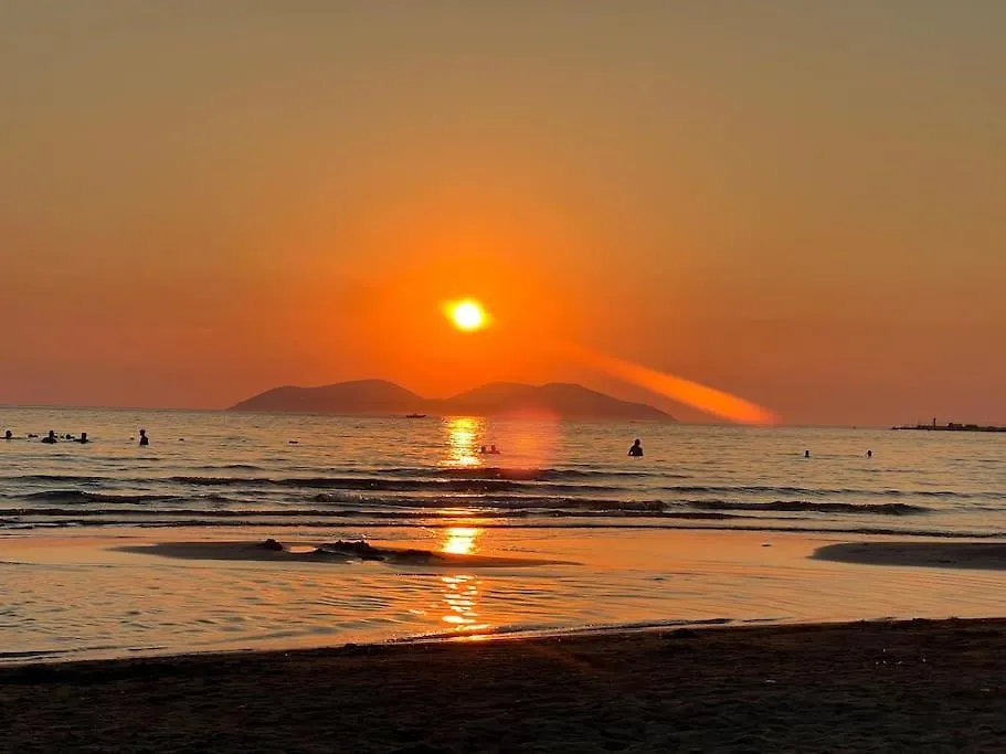 Juri Apartament Lungomare Wlora Albania